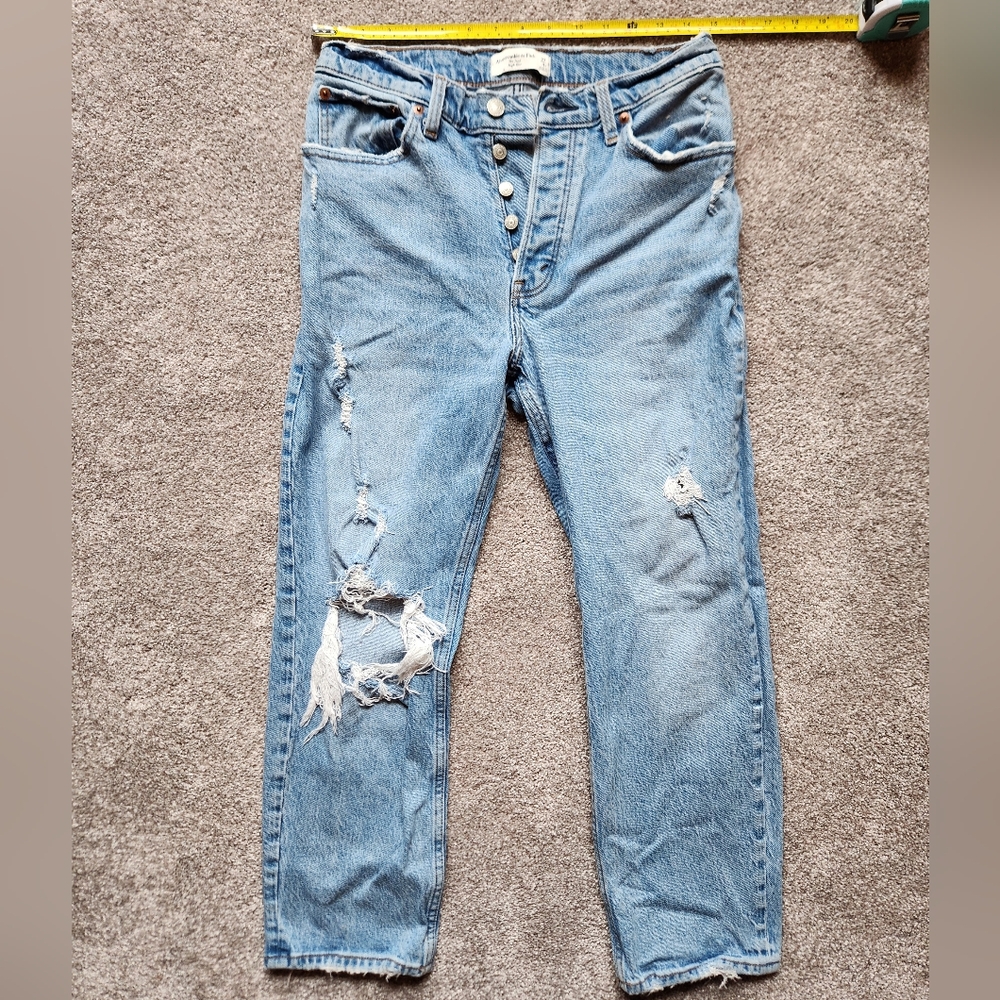 Abercrombie & Fitch Dad Jeans